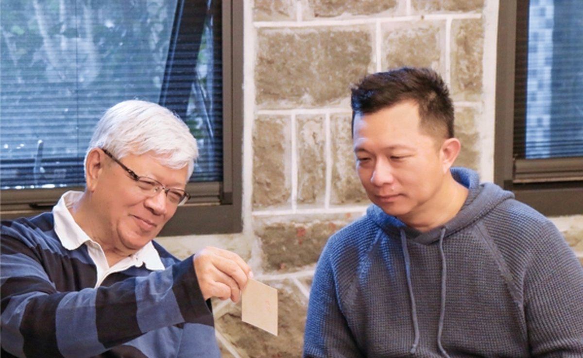 夏忠堅與夏昊霝(2022 年秘書長交棒報導配圖)
