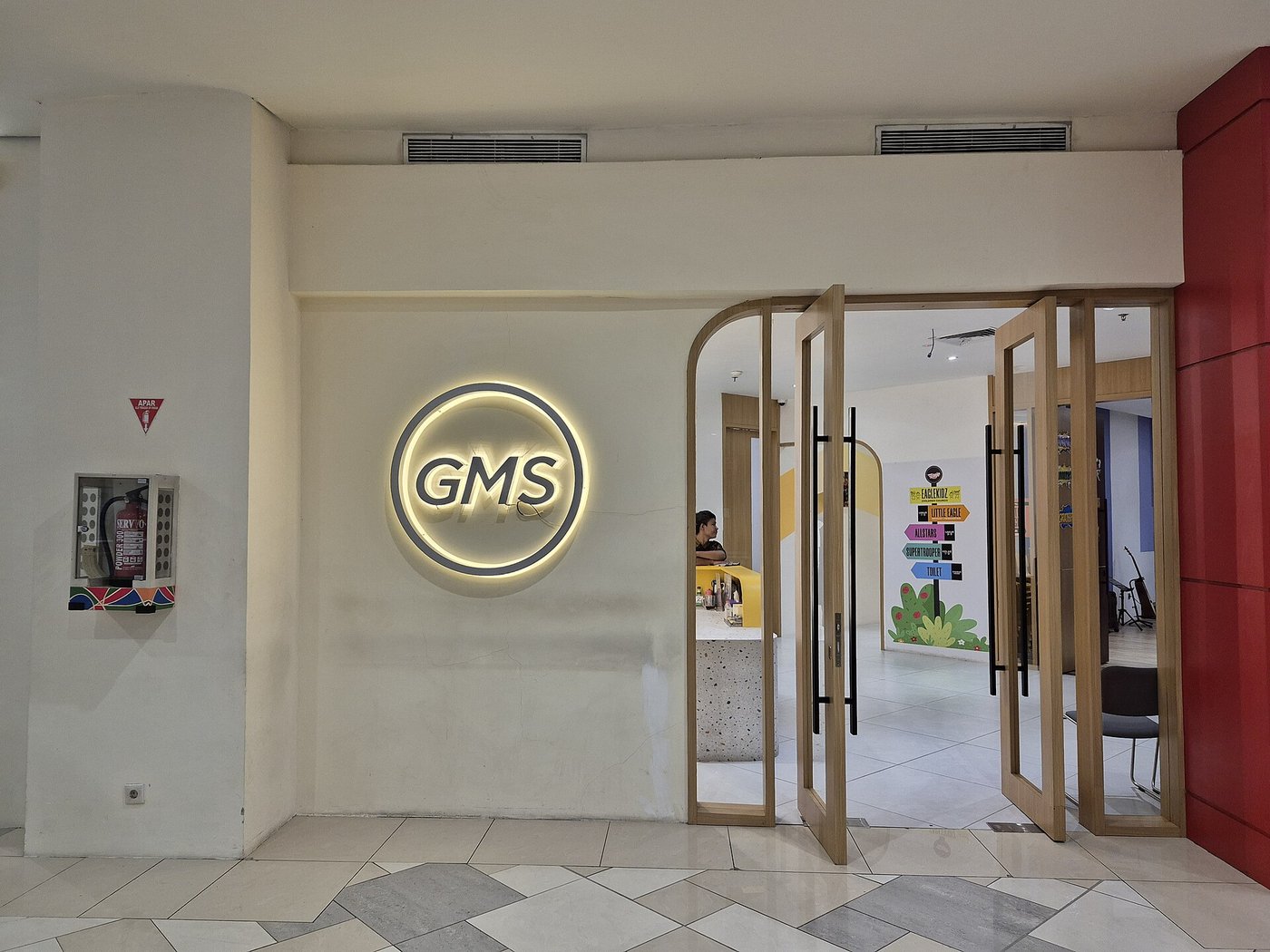 雅加達 Kelapa Gading 的 GMS 聚會點入口