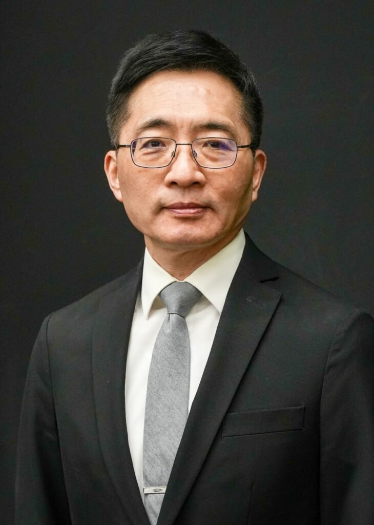 王炳欽牧師照片