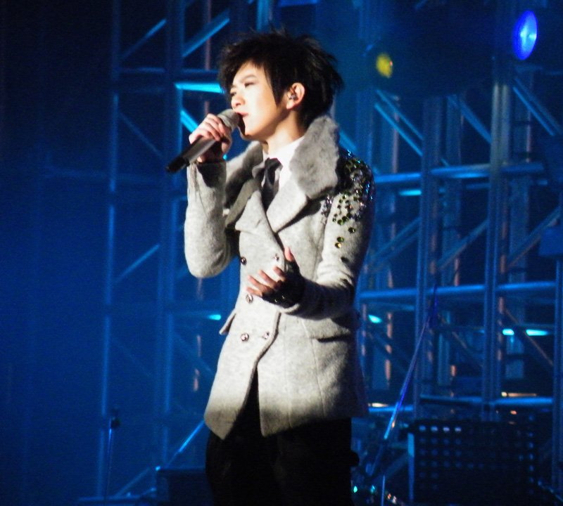 張芸京在 2011 台北跨年晚會演唱